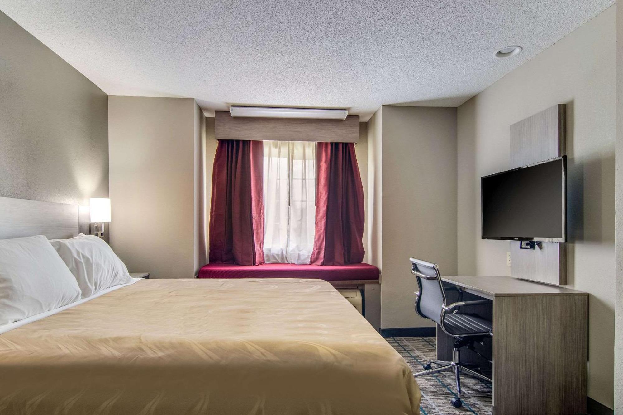 Quality Inn & Suites Grove City-Outlet Mall Luaran gambar